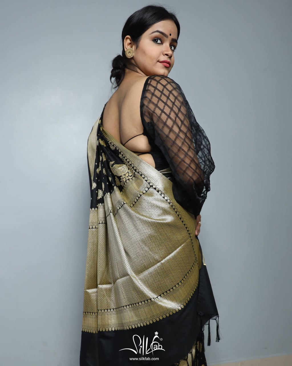 Silkfab Women Banarasi Silk Saree Khaddi Floral Konia Black - SILKFAB