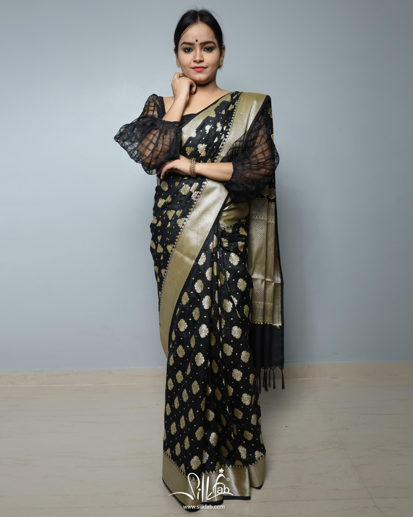 Silkfab Women Banarasi Silk Saree Khaddi Floral Konia Black - SILKFAB